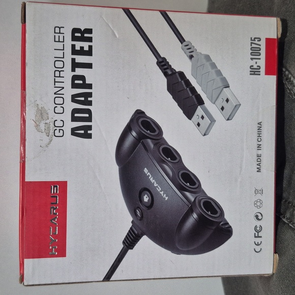 GameCube controller adapter - Picture 1 of 2